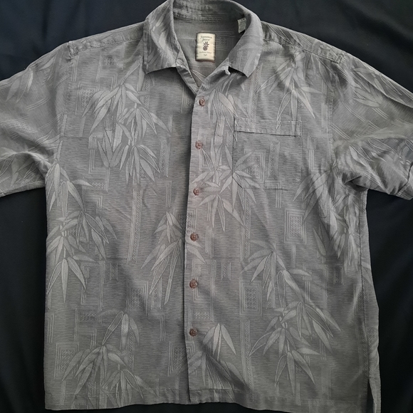 Jamaica Jaxx Authentic Island Style,100% Silk Grey Short Sleeve, Men's Size L - Picture 7 of 8